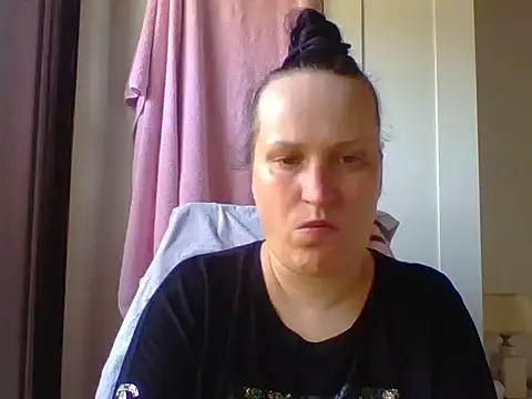 Snapshot of _squirty_cum_lady_ chatting on March 8, 2:19 pm squirty cum lady online show from March 8, 2:19 pm