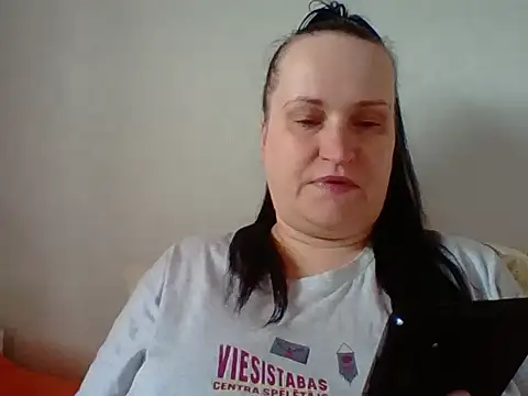 Snapshot of _squirty_cum_lady_ chatting on March 14, 10:29 am squirty cum lady online show from March 14, 10:29 am