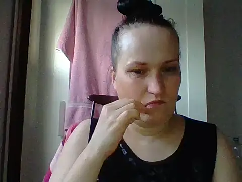 Snapshot of _squirty_cum_lady_ chatting on March 15, 5:15 pm squirty cum lady online show from March 15, 5:15 pm