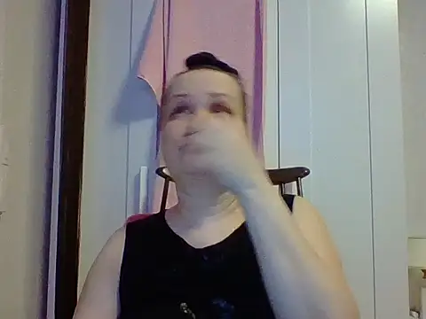 Snapshot of _squirty_cum_lady_ chatting on March 15, 8:21 pm squirty cum lady online show from March 15, 8:21 pm