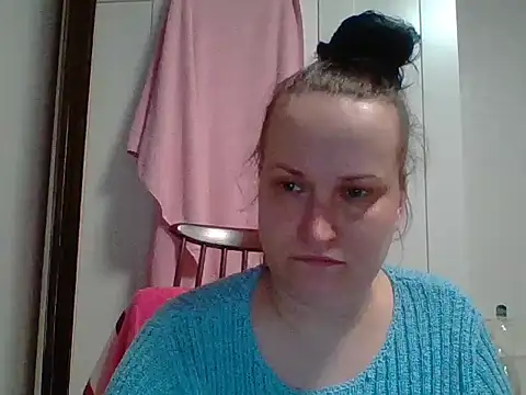 Snapshot of _squirty_cum_lady_ chatting on March 21, 9:45 pm squirty cum lady online show from March 21, 9:45 pm