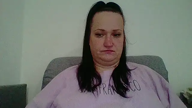 Snapshot of _squirty_cum_lady_ chatting on October 2, 5:03 am squirty cum lady online show from October 2, 5:03 am