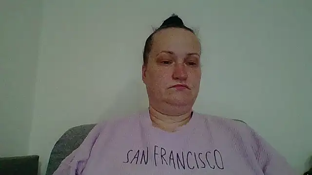 Snapshot of _squirty_cum_lady_ chatting on October 8, 1:36 am squirty cum lady online show from October 8, 1:36 am