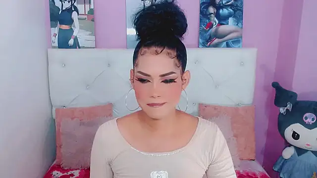 Snapshot of Amanda_bigx chatting on February 6, 5:12 am Amanda bigx online show from February 6, 5:12 am