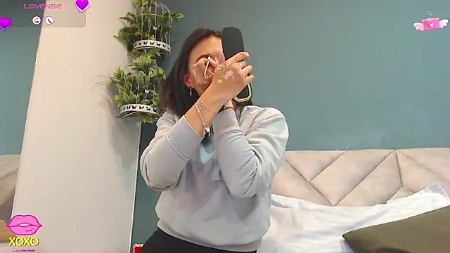 SharisWillian online show from March 6, 4:20 am