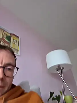 Snapshot of Schnubby1 chatting on March 11, 3:29 pm Schnubby1 online show from March 11, 3:29 pm