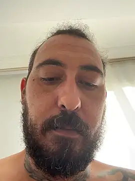 Snapshot of sikergecer3435 chatting on February 14, 5:32 pm sikergecer3435 online show from February 14, 5:32 pm