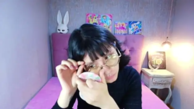 Snapshot of charlottemoonxz chatting on June 24, 5:45 pm charlottemoonxz online show from June 24, 5:45 pm
