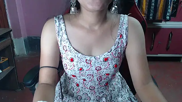 Angel Alison  online show from May 26, 6:59 pm