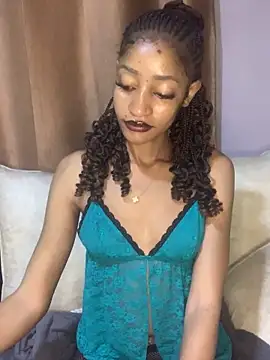 GoddessVee online show from December 5, 11:07 pm