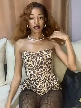 GoddessVee online show from December 29, 1:49 pm