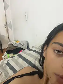 canderodrig777 online show from October 18, 7:58 pm