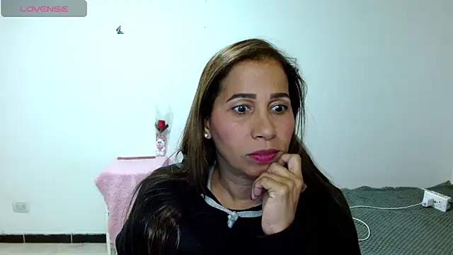 CaroMasha online show from May 29, 8:18 pm