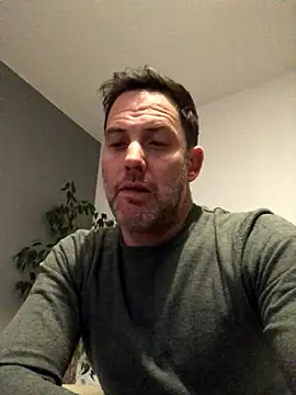 Snapshot of Romain69- chatting on October 25, 4:09 am Romain69- online show from October 25, 4:09 am