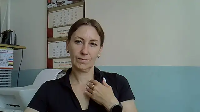 Snapshot of AshleyXHoney chatting on July 11, 9:45 am AshleyXHoney online show from July 11, 9:45 am