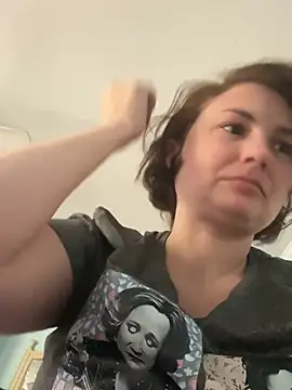 MilfyMrsRobinson online show from January 19, 1:37 pm