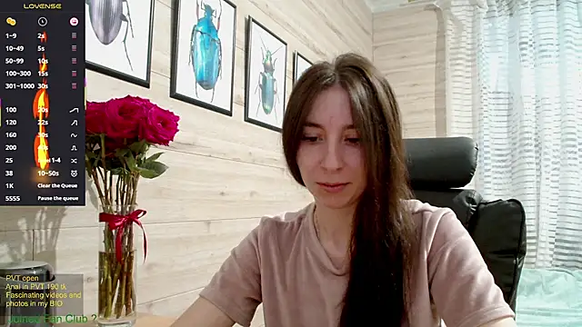 Snapshot of Wowpornoo chatting on March 13, 12:35 pm Wowpornoo online show from March 13, 12:35 pm