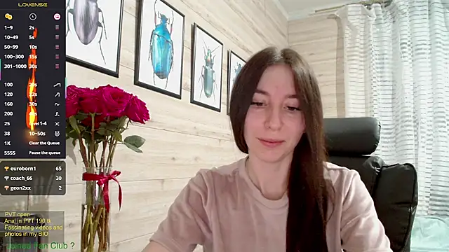 Snapshot of Wowpornoo chatting on March 13, 3:39 pm Wowpornoo online show from March 13, 3:39 pm