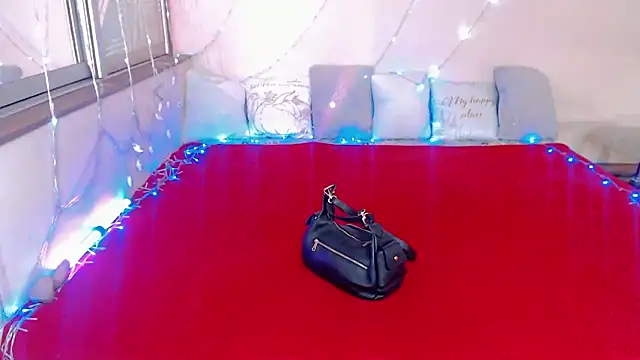 LizaSenri online show from January 12, 7:46 am