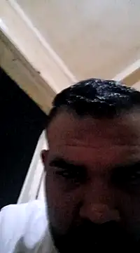 Snapshot of ListedLoin chatting on January 5, 4:27 pm ListedLoin online show from January 5, 4:27 pm