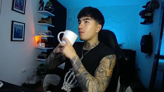 Snapshot of jung_dragon chatting on February 14, 6:43 am jung dragon online show from February 14, 6:43 am