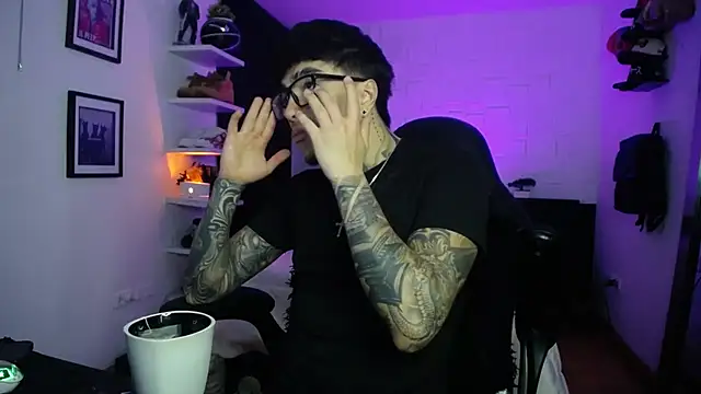 Snapshot of jung_dragon chatting on February 17, 6:10 am jung dragon online show from February 17, 6:10 am