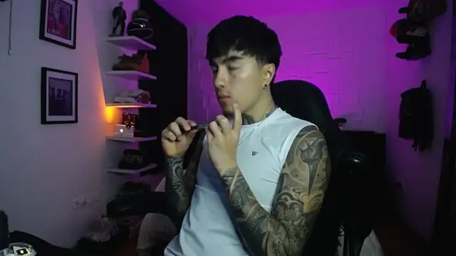 Snapshot of jung_dragon chatting on February 23, 5:49 am jung dragon online show from February 23, 5:49 am