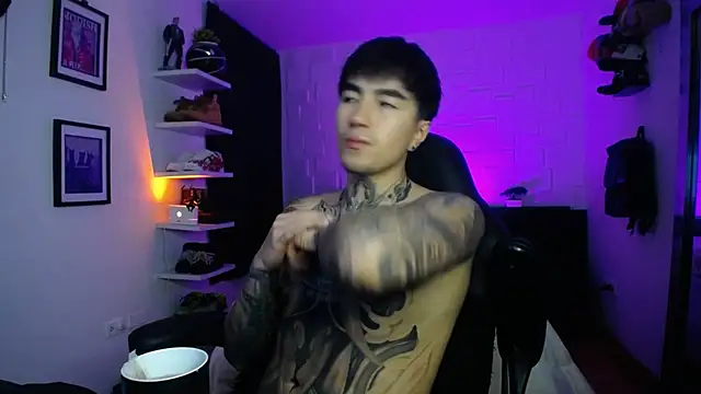 Snapshot of jung_dragon chatting on February 24, 8:01 am jung dragon online show from February 24, 8:01 am