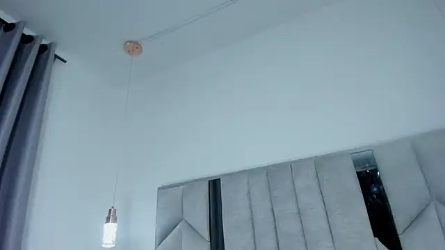 Snapshot of Malu_M chatting on October 9, 11:30 am Malu M online show from October 9, 11:30 am