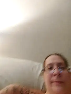 Snapshot of Icedcoffee2024 chatting on March 23, 12:58 am Icedcoffee2024 online show from March 23, 12:58 am