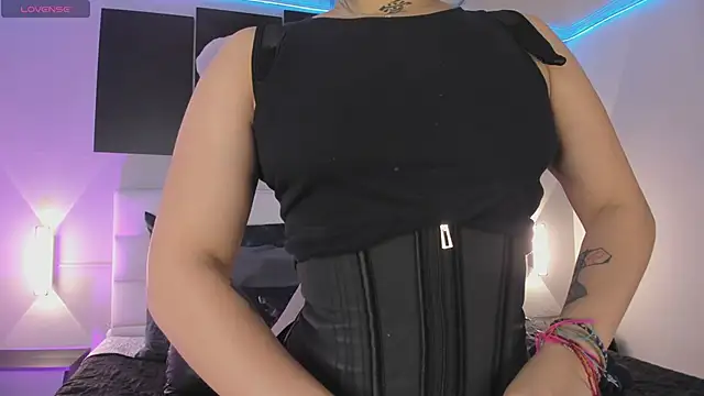 sofi bakerr online show from October 30, 11:33 am