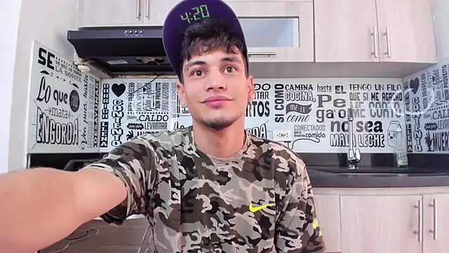 guy master online show from December 24, 5:02 pm