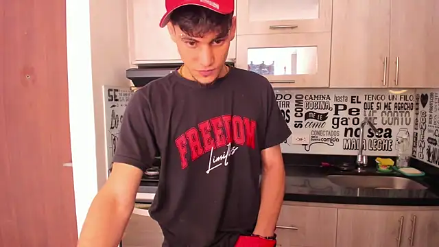 guy master online show from December 28, 7:43 pm