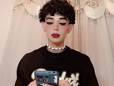 Marian LV online show from December 18, 5:24 am