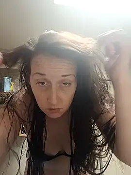 Snapshot of PhatAss_Kummmilla chatting on February 17, 10:56 am PhatAss Kummmilla online show from February 17, 10:56 am