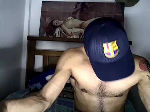 hideonbush051 online show from November 1, 1:51 am