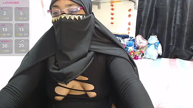 Aaliyah brown online show from November 5, 3:12 pm