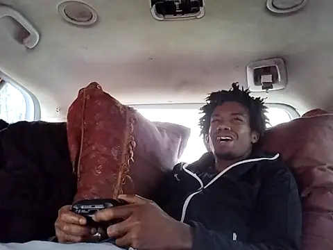 SlimeCrownzOut5 online show from February 20, 7:25 pm