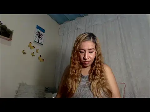 sharloth x18 online show from November 2, 1:13 pm