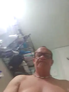 justjerkinaround666 online show from March 7, 10:54 pm