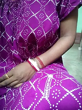 Snapshot of Bengoli--bhabhi chatting on September 22, 7:10 am Bengoli--bhabhi online show from September 22, 7:10 am