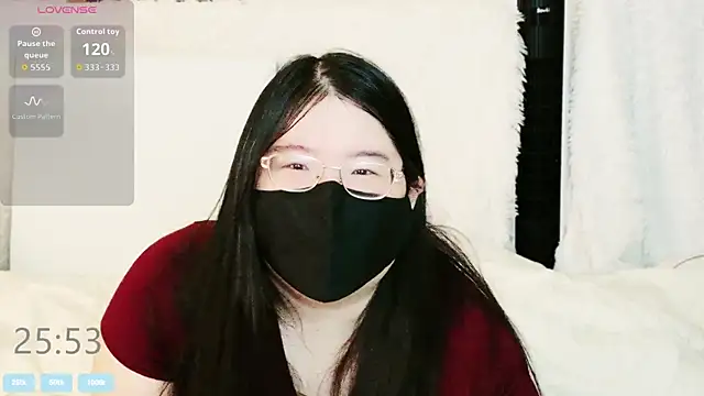 Snapshot of Kara-Nuna chatting on July 3, 1:56 am Kara-Nuna online show from July 3, 1:56 am