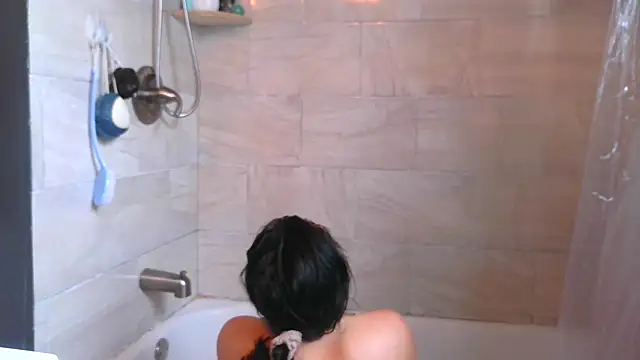 paytonkelly online show from February 18, 6:04 pm