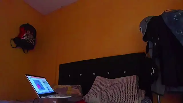 smoker445 online show from February 1, 5:00 pm