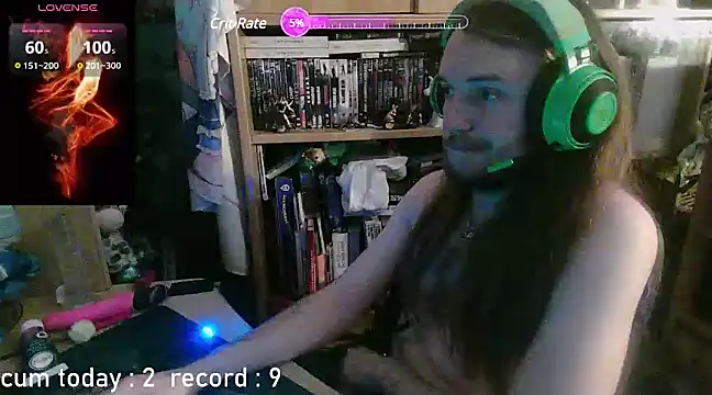 Snapshot of nicolasdumand21 chatting on December 1, 4:29 pm nicolasdumand21 online show from December 1, 4:29 pm