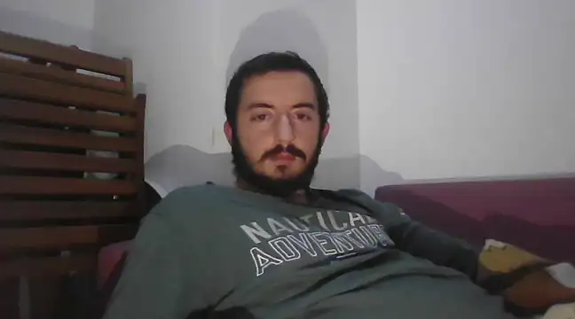 Snapshot of laynufff chatting on January 8, 3:50 pm laynufff online show from January 8, 3:50 pm