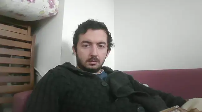 Snapshot of laynufff chatting on February 7, 10:50 am laynufff online show from February 7, 10:50 am