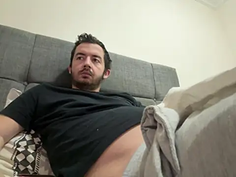 laynufff online show from May 31, 3:58 am