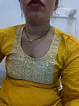Snapshot of Simaran_bhabhi chatting on March 16, 12:38 am Simaran bhabhi online show from March 16, 12:38 am