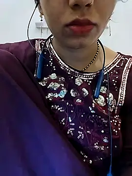 Snapshot of Simaran_bhabhi chatting on March 20, 1:43 am Simaran bhabhi online show from March 20, 1:43 am